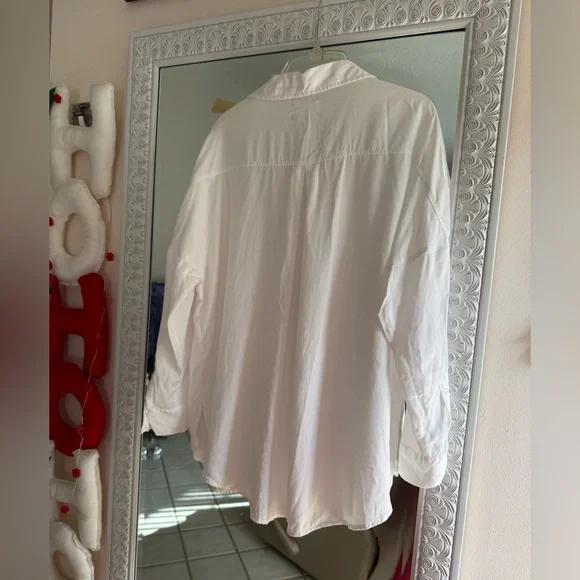 Lou & Grey Soft White Top - Picture 2 of 4